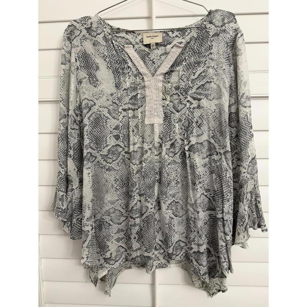 Haute Hippie tribe snakeskin print women’s blouse bell sleeve size Large